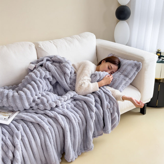 Soft Bubble Velvet Rabbit Fur Blanket – Double-Sided Thick, Warm & Luxurious Throw