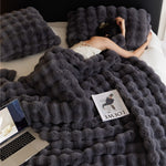 Thickened Rabbit Bubble Velvet Nap Blanket – Soft Polyester Quilt for Home & Travel