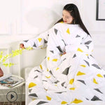 Winter Lazy Quilt with Sleeves – Wearable Blanket for Warmth, Comfort & Free Movement