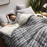 Luxury Fleece Blankets & Throws – Thick, Super Soft Winter Blanket for Bed & Sofa