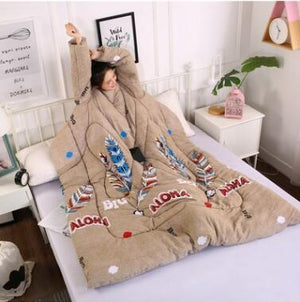 Winter Lazy Quilt with Sleeves – Wearable Blanket for Warmth, Comfort & Free Movement