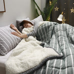 Luxury Fleece Blankets & Throws – Thick, Super Soft Winter Blanket for Bed & Sofa