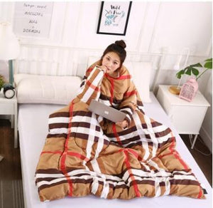 Winter Lazy Quilt with Sleeves – Wearable Blanket for Warmth, Comfort & Free Movement