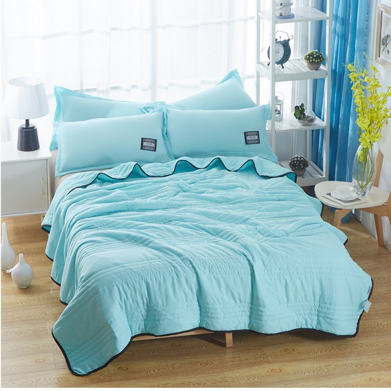 Cooling Summer Quilt – Lightweight, Plain Color Air-Conditioning Blanket for Hot Nights