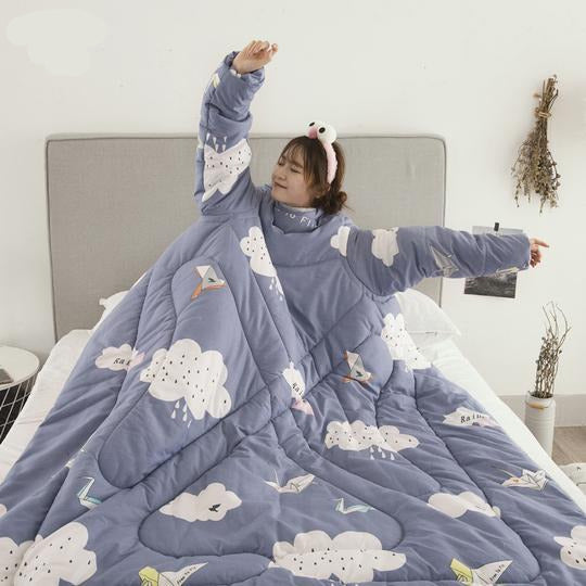 Winter Lazy Quilt with Sleeves – Wearable Blanket for Warmth, Comfort & Free Movement