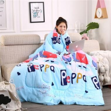 Winter Lazy Quilt with Sleeves – Wearable Blanket for Warmth, Comfort & Free Movement