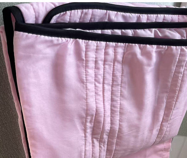 Cooling Summer Quilt – Lightweight, Plain Color Air-Conditioning Blanket for Hot Nights